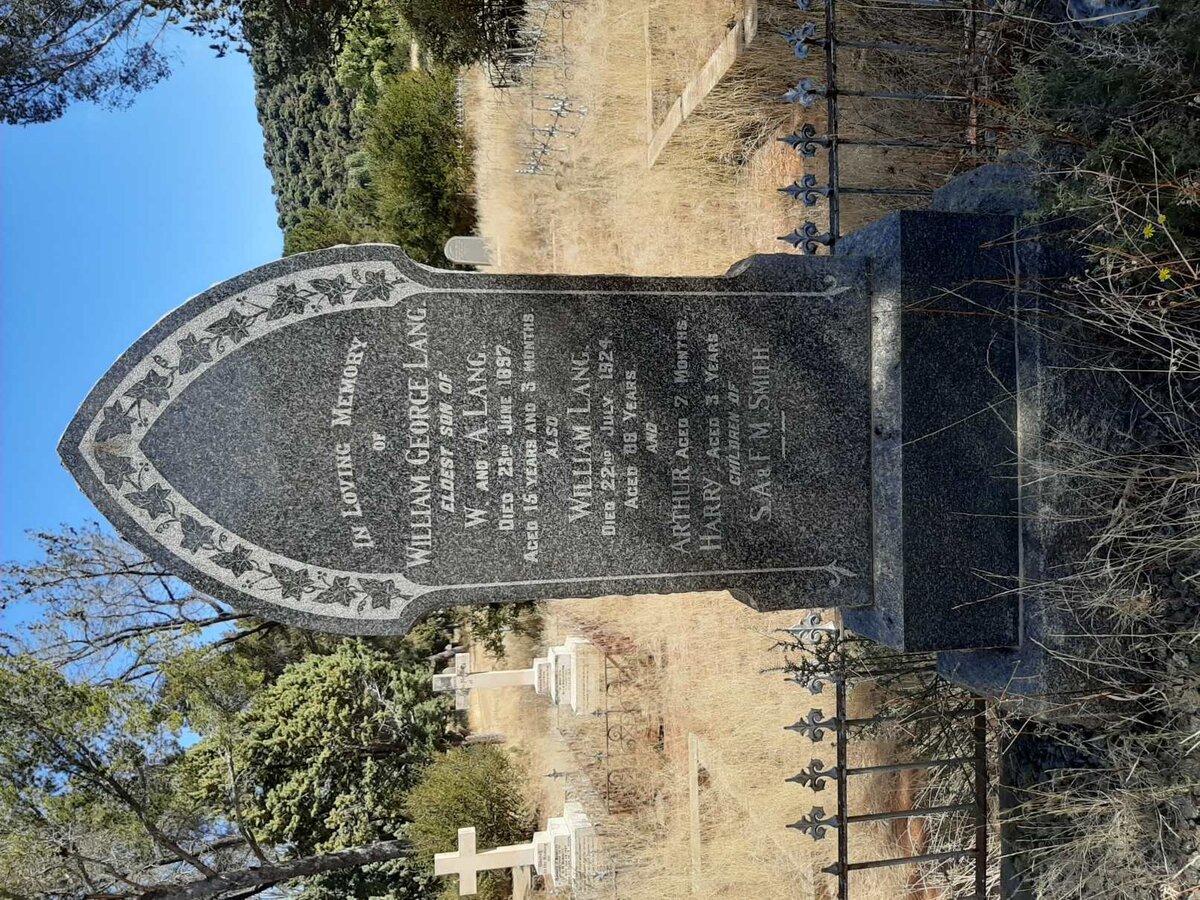 LANG William -1924 :: LANG William George -1897 :: SMITH Harry :: SMITH Arthur