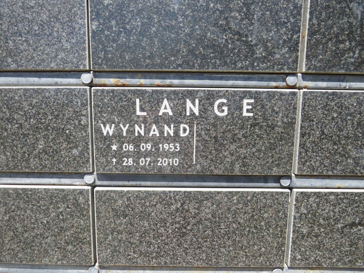 LANGE Wynand 1953-2010