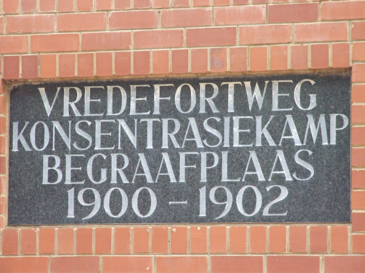 03. Vredefortweg konsentrasiekamp begraafplaas