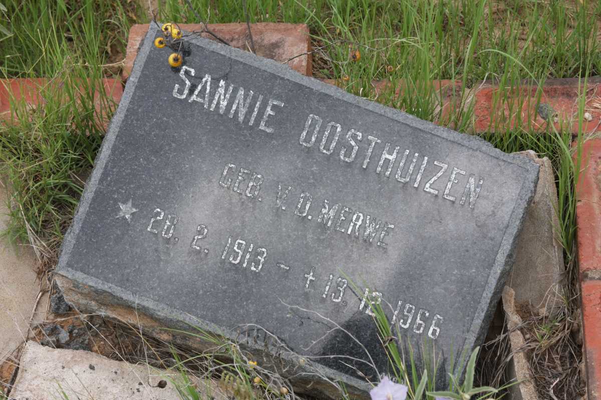 OOSTHUIZEN Sannie nee V.D.MERWE 1913-1966
