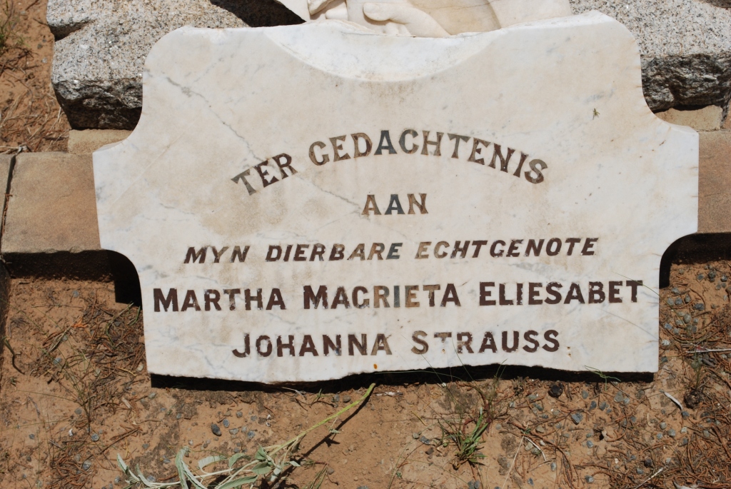STRAUSS Martha Magrieta Eliesabet Johanna nee LIEBENBERG 1852-1923