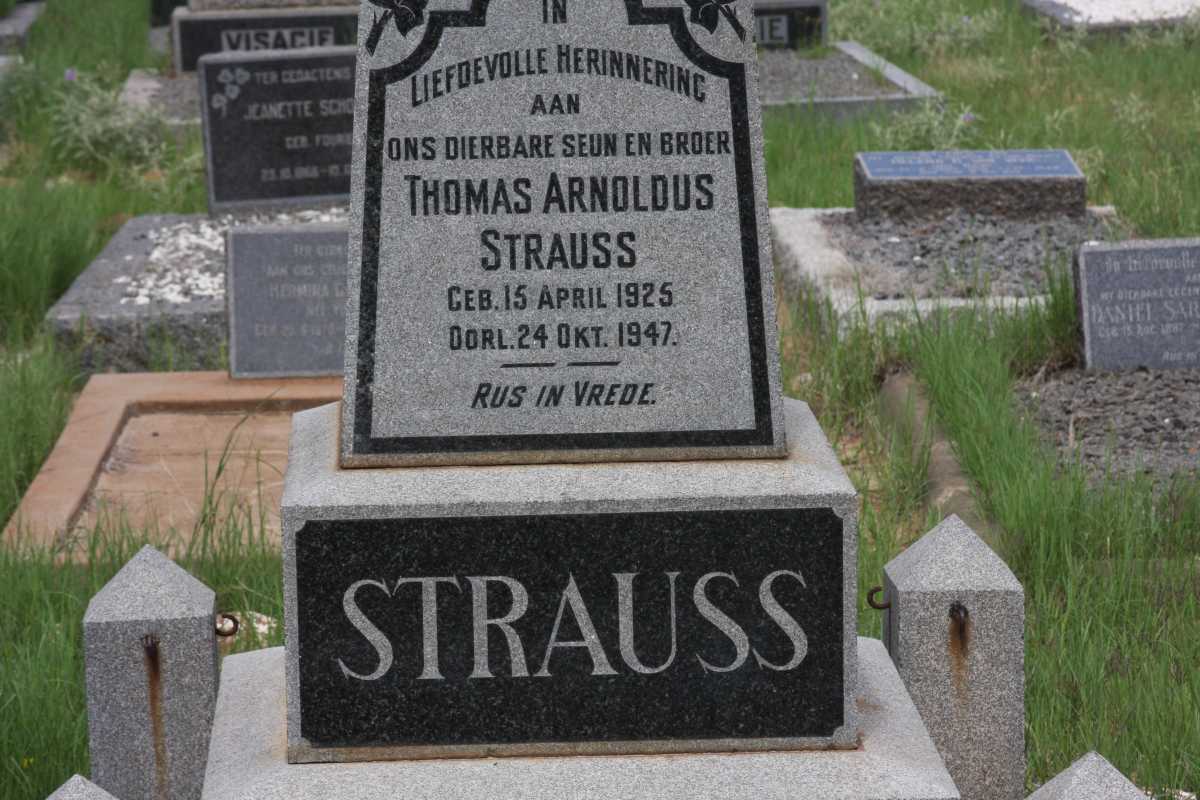 STRAUSS Thomas Arnoldus 1925-1947