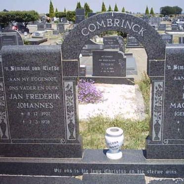 COMBRINCK Jan Frederik Johannes 1907-1978 &amp; Heilie Magdalena KLOPPER 1916-2001