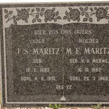 MARITZ J.S. 1883-1931 &amp; M.E. V.D. MERWE 1893-1968