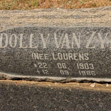ZYL Dolly, van nee LOURENS 1903-1986