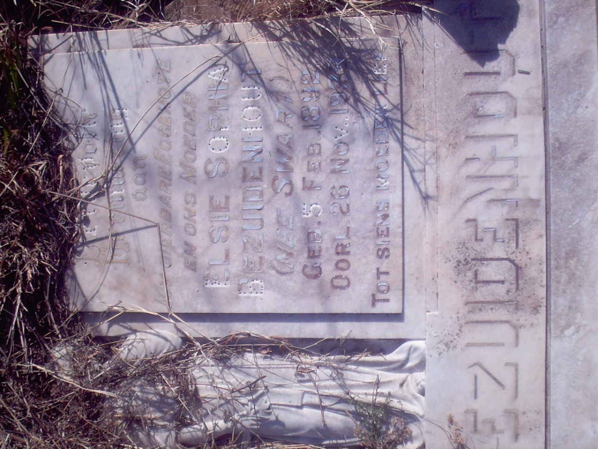 BEZUIDENHOUT Elsie Sophia nee SWART 1892-1929