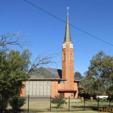Free State, KROONSTAD, NG gemeente Kroonstad-Suid, gedenkmuur