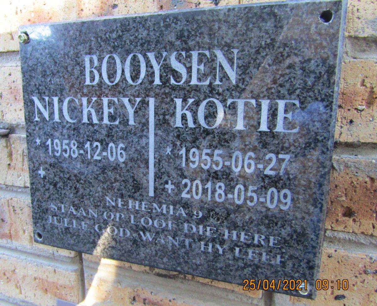 BOOYSEN Nicky 1958- &amp; Kotie 1955-2018