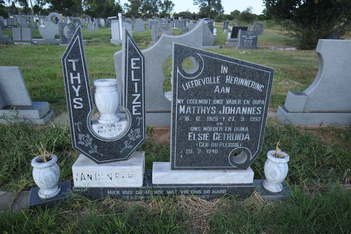 BERG Matthys Johannes, van den 1925-1993 &amp; Elsie Getruida DU PLESSIS 1940-