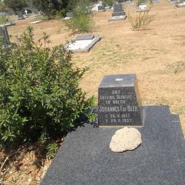 BEER Johannes F., de 1957-1957