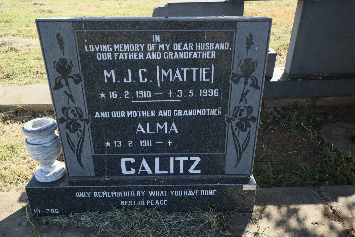 CALITZ M.J.C. 1910-1996 &amp; Alma 1911-