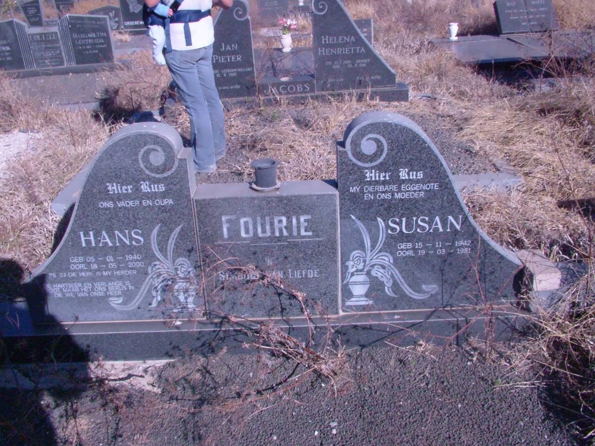 FOURIE Hans 1940-2000 &amp; Susan 1942-1981