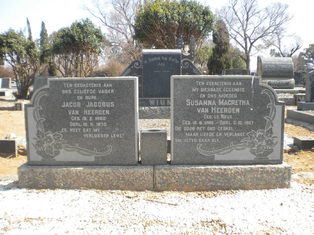 HEERDEN Jacob Jacobus, van 1902-1970 &amp; Susanna Magretha Le ROUX 1908-1957