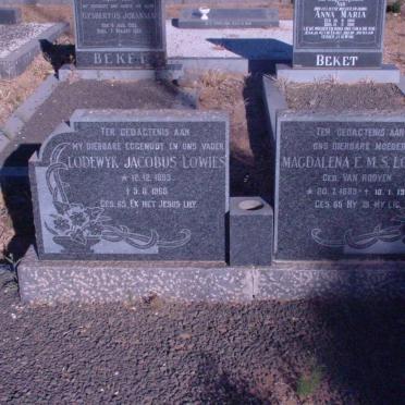 LOWIES Lodewyk Jacobus 1893-1968 &amp; Magdalena E.M.S. VAN ROOYEN 1899-1992