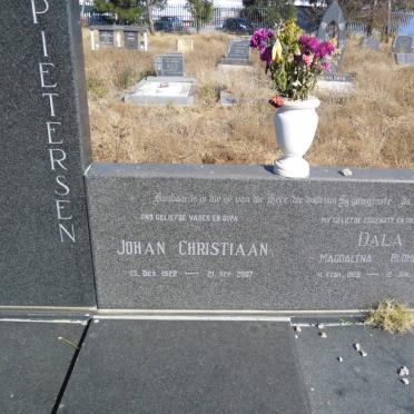 PIETERSEN Johan Christiaan 1922-2007 &amp; Magdalena BLOMERUS  1928-1982