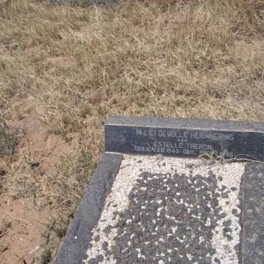 THERON Estelle 1945-1945