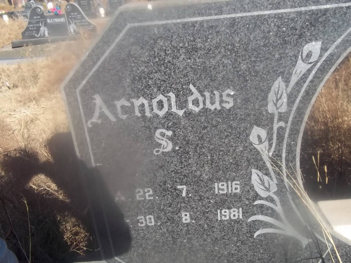 ? Arnoldus S. 1916-1981