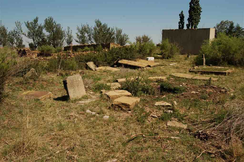 1. Overview of Ontevrede Farm Cemetery