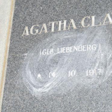 ? Petrus Jacobus 1920-1990 &amp; Agatha Clara LIEBENBERG 1917- 