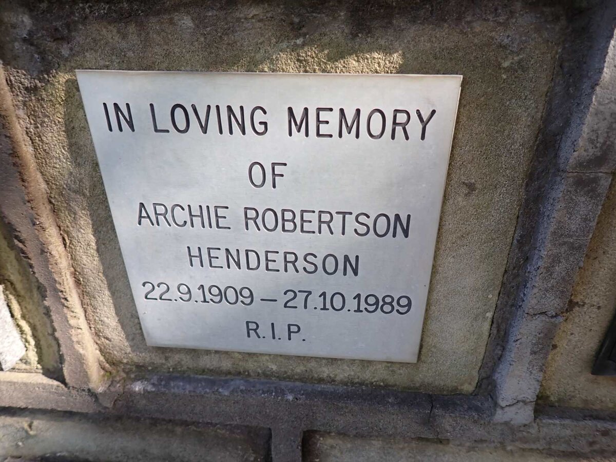 HENDERSON Archie Robertson 1909-1989