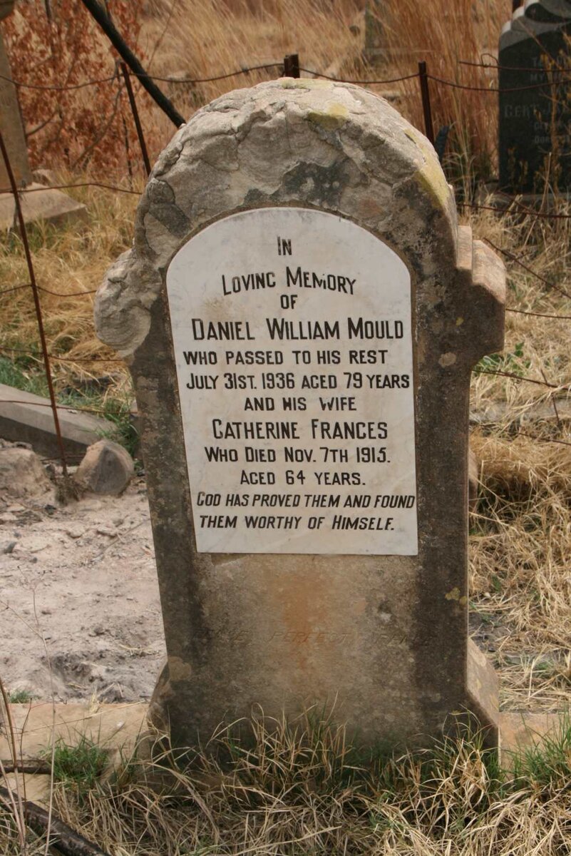 MOULD Daniel William -1936 & Catherine Frances -1915