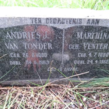 TONDER Andries J., van 1880-1963 & Marthina J. VENTER 1890-1952