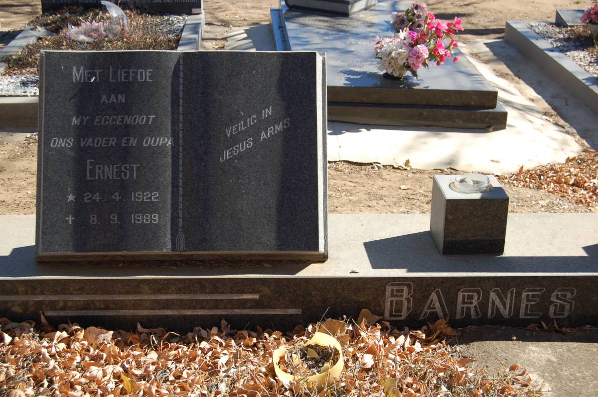 BARNES Ernest 1922-1989 &amp; Johanna Dorethea VAN TONDER 1920-