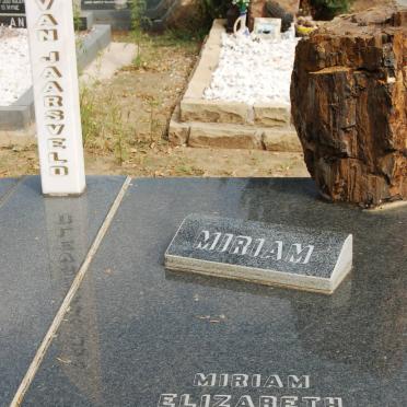 JAARSVELD Johannes Hendrik Naudé, van 1926-2000 &amp; Mirriam Elizabeth VAN DER WALT 1931-