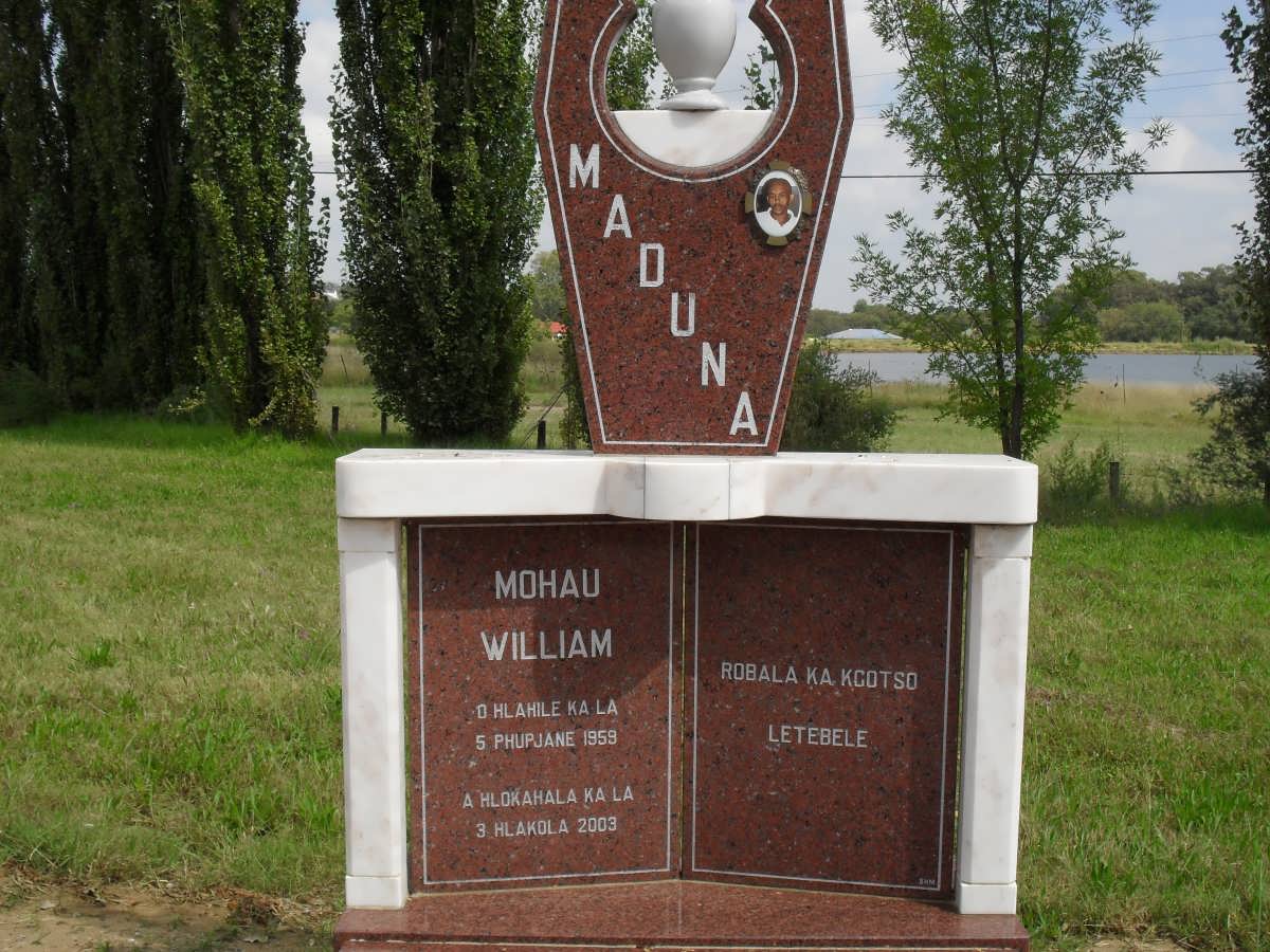 MADUNA Mohau William 1959-2003