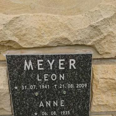 MEYER Leon 1941-2009 &amp; Anne 1935-
