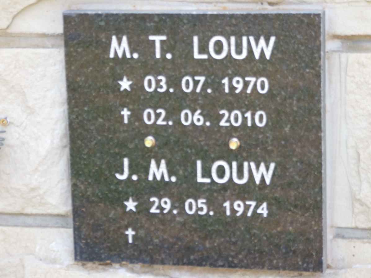 LOUW M.T. 1970-2010 &amp; J.M. 1974-