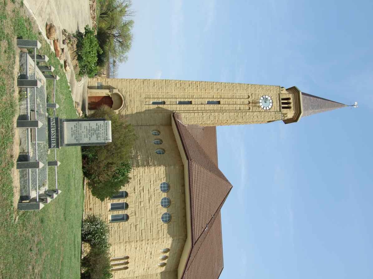 HUYSSTEEN P.H., van 1879-1942 &amp; Frieda Georgia Minetta VAN SELM 1884-1955