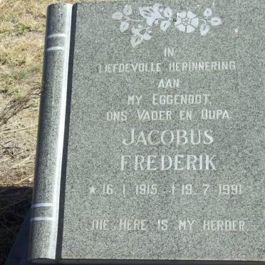 MOUTON Jacobus Frederik 1915-1991 &amp; Lettie 1919-2006