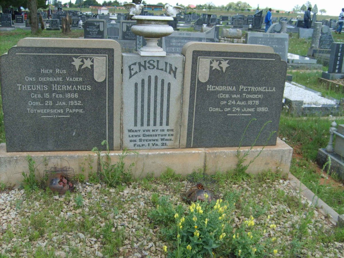 ENSLIN Theunis Hermanus 1866-1952 &amp; Hendrina Petronella VAN TONDER 1875-1950