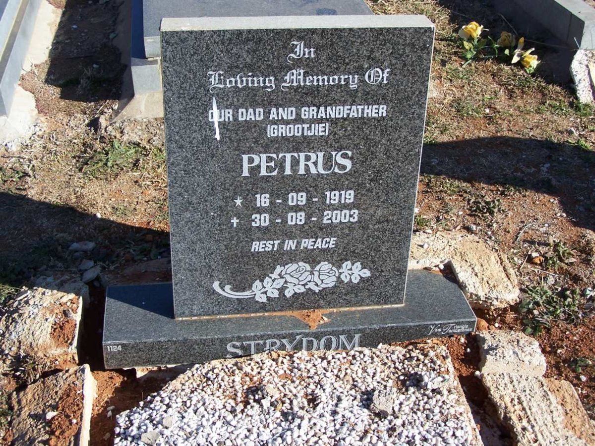 STRYDOM Petrus 1919-2003