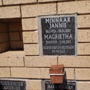 MINNAAR Jannie 1926-2001 &amp; Magrietha 1929-2012