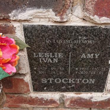 STOCKTON Leslie Ivan 1929-2011 & Amy 1930-2020