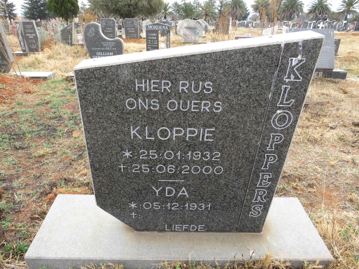 KLOPPERS Kloppie 1932-2000 & Yda 1931-