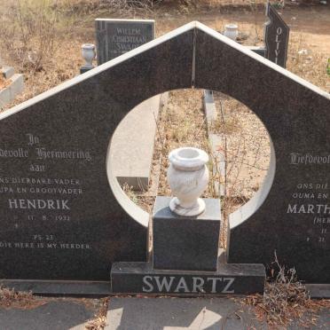 SWARTZ Hendrik 1932- & Martha Maria HERHOLDT 1926-1985