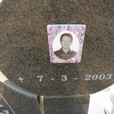 VILJOEN Johan -2003_2