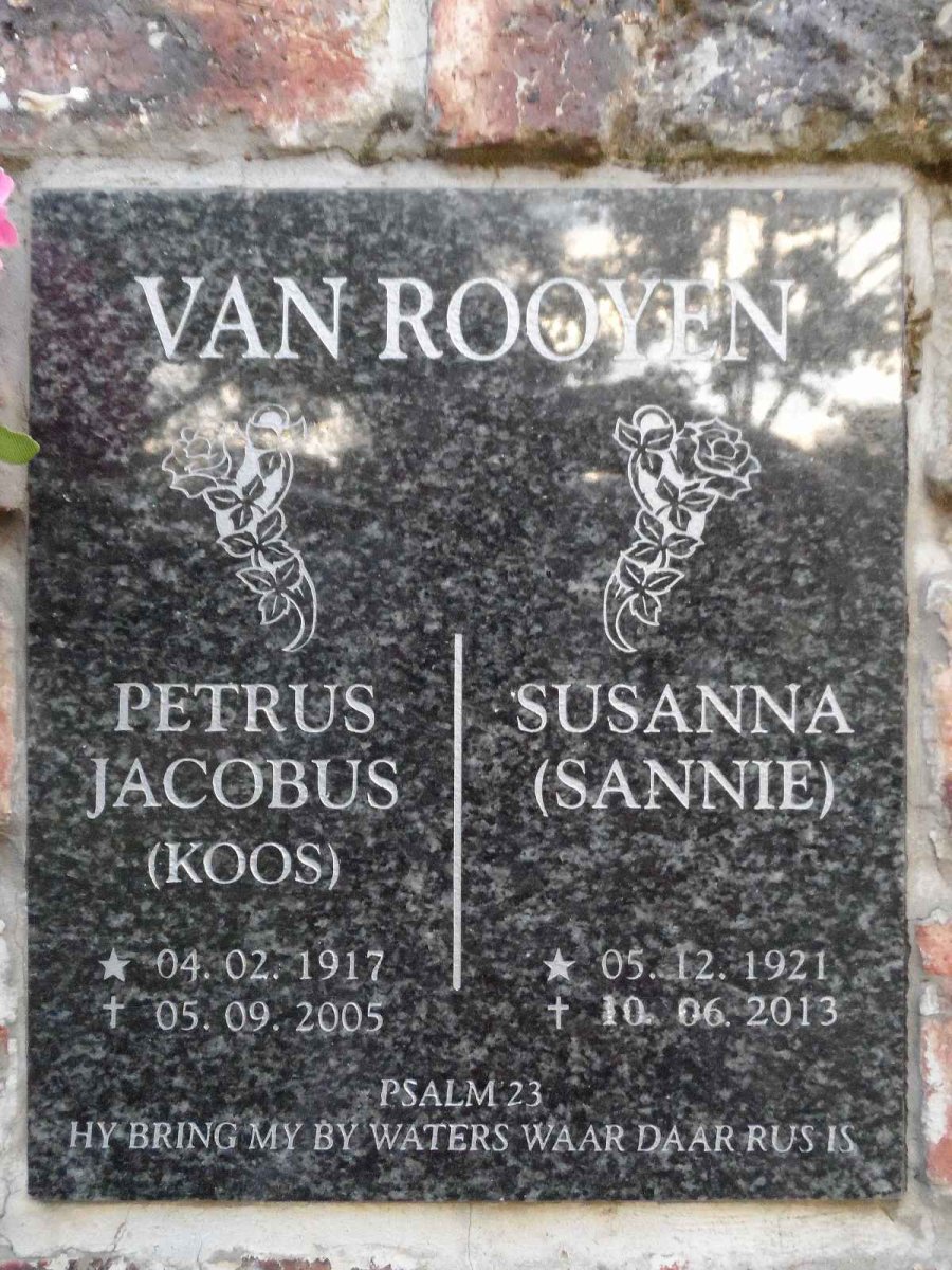 ROOYEN Petrus Jacobus, van 1917-2005 &amp; Susanna 1921-2013