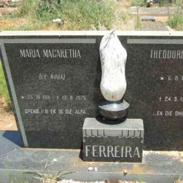 FERREIRA Theodorus D.K. 1905-1982 &amp; Maria Magaretha LE ROUX 1911-1976