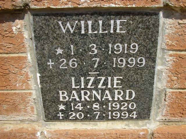 BARNARD Willie 1919-1999 &amp; Lizzie 1920-1994