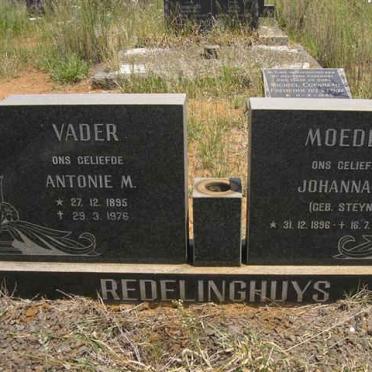 REDELINGHUYS Antonie M. 1895-1976 &amp; Johanna H. STEYN 1896-1970