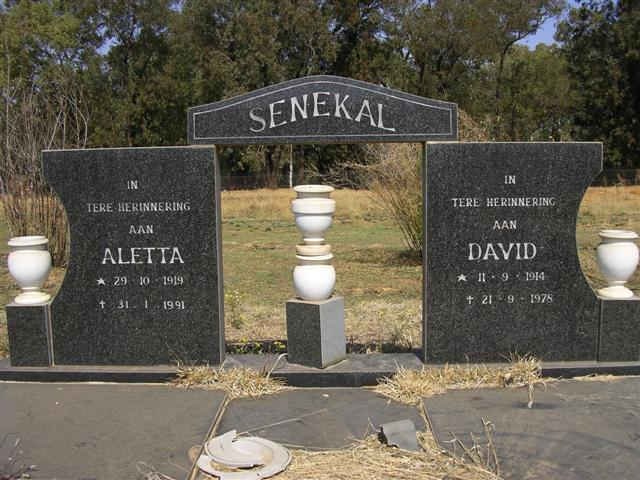 SENEKAL David 1914-1978 &amp; Aletta 1919-1991
