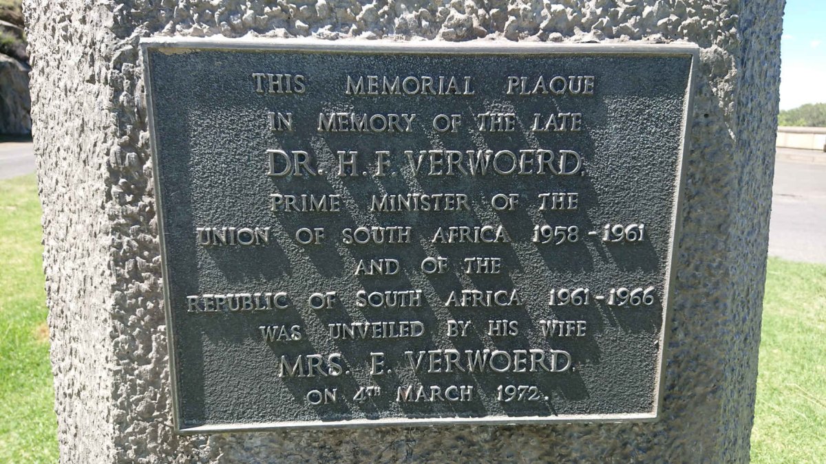 2. Overview / Oorsig