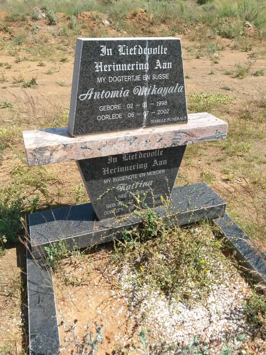 GREEFF Katrina nee LAWERLOT 1973-2002 :: GREEFF Antomia Mikayala 1998-2002