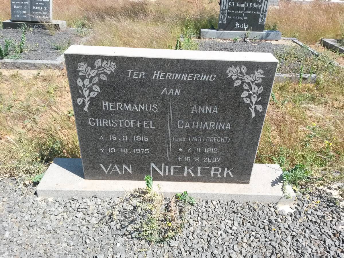NIEKERK Hermanus Christoffel, van 1915-1975 &amp; Anna Catharina ENGELBRECHT 1912-2007