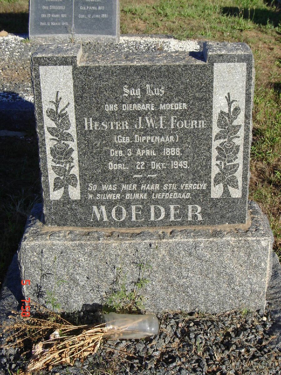 FOURIE Hester J.W.E. nee DIPPENAAR 1888-1949