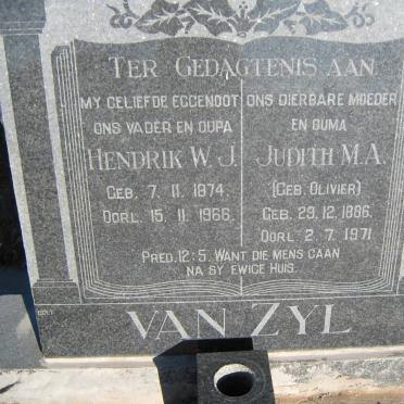ZYL Hendrik W.J., van 1874-1966 &amp; Judith M.A. OLIVIER 1886-1971